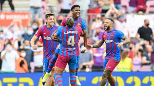 流选手站在 流选手站在